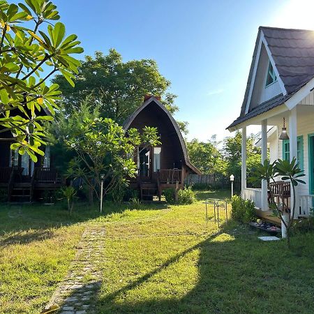 Balakosa Gili Meno Bungalow Εξωτερικό φωτογραφία